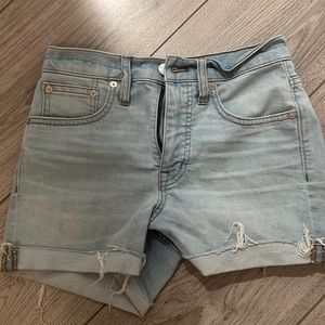 Madewell Jean shorts size 24